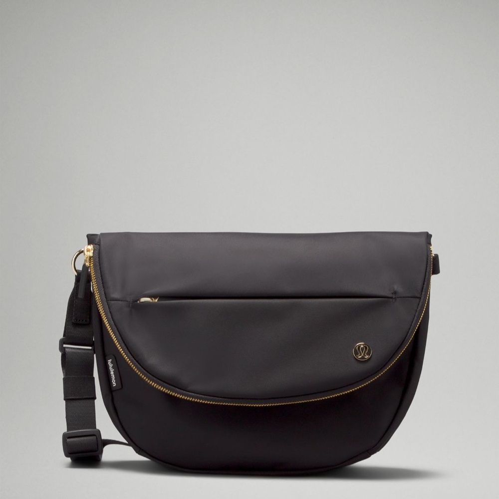 Lululemon All Night Festival Crossbody Bag 5L